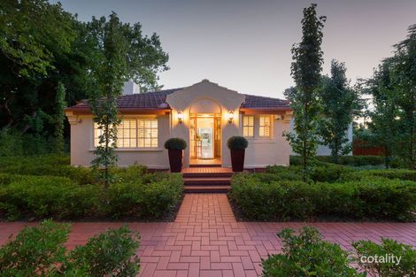 Property photo of 11 Elimatta Street Reid ACT 2612