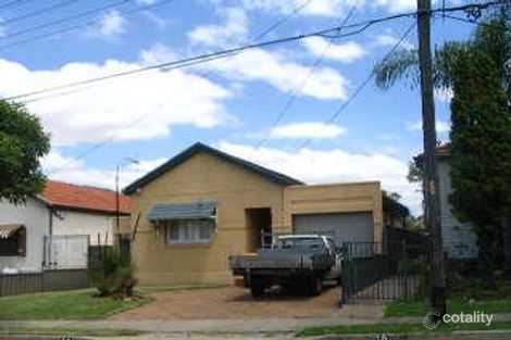 14 Benaroon Rd, Lakemba, NSW 2195