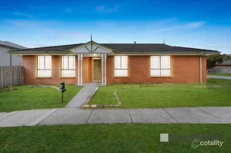 Property photo of 42 Strabane Way Hampton Park VIC 3976