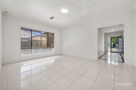 Property photo of 31 Innes Circuit Mawson Lakes SA 5095
