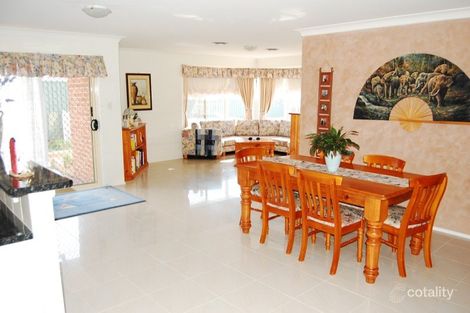 Property photo of 21 Middle Tree Close Hamlyn Terrace NSW 2259