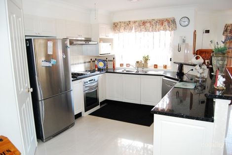 Property photo of 21 Middle Tree Close Hamlyn Terrace NSW 2259
