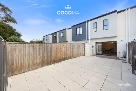 Property photo of 47 Hardy Loop Keysborough VIC 3173
