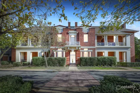 Property photo of 22 Gatehouse Place Maribyrnong VIC 3032