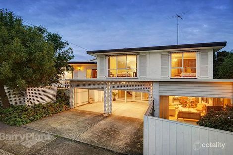 43 Reigate Rd, Highton, VIC 3216