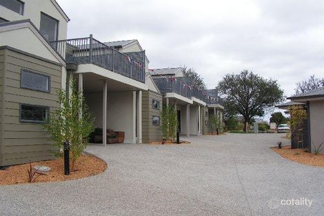 7/2 Rodney St, Gisborne, VIC 3437