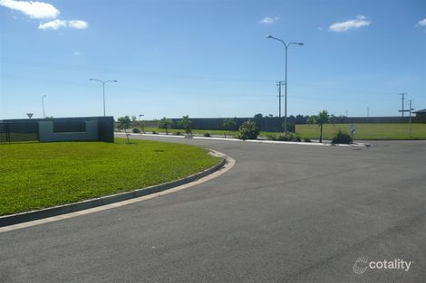 11 Hibiscus Dr, Ayr, QLD 4807