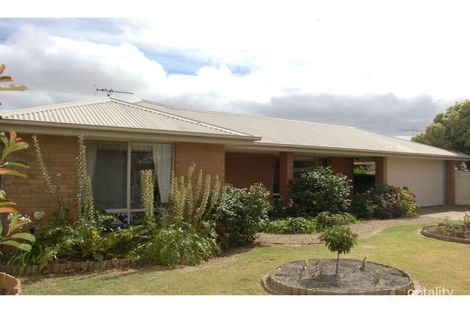 Property photo of 11 Okeefe Crescent Bacchus Marsh VIC 3340