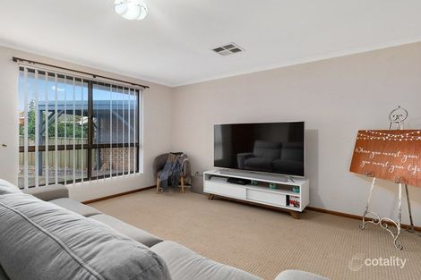 Property photo of 6 Coonawarra Close Woodcroft SA 5162