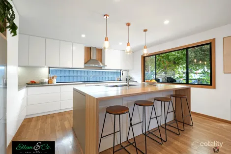 Property photo of 3 Malin Road Oak Flats NSW 2529