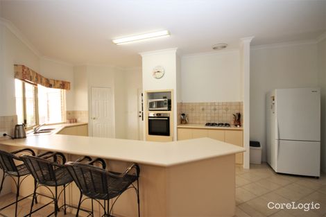 Property photo of 1 Poller Way Australind WA 6233