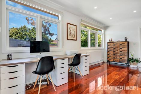 Property photo of 1 Newlands Court Box Hill South VIC 3128