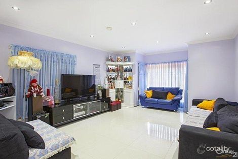 Property photo of 4A Cartier Crescent Green Valley NSW 2168