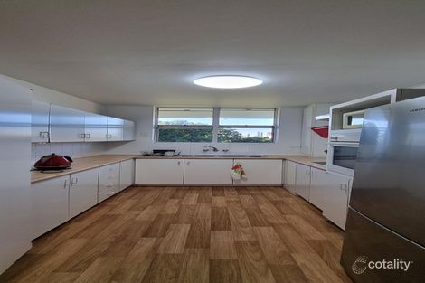 Property photo of 9/36 Jerdanefield Road St Lucia QLD 4067