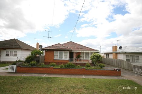 16 Waiora Ave, Hamlyn Heights, VIC 3215