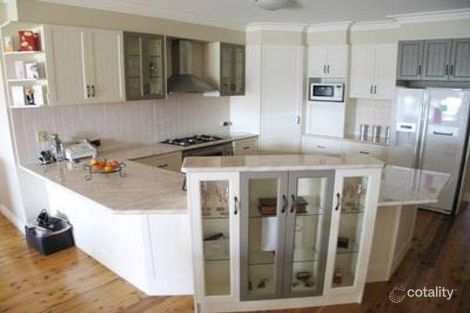 Property photo of 63 Hardy Avenue Wagga Wagga NSW 2650