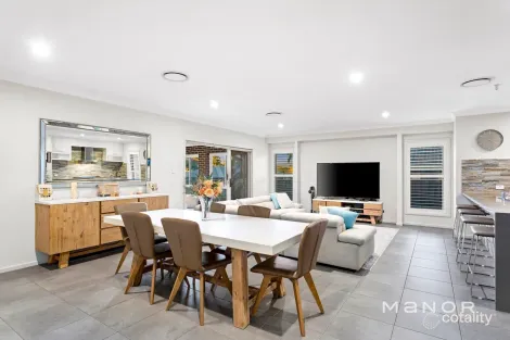 Property photo of 14 Marton Crescent Kings Langley NSW 2147