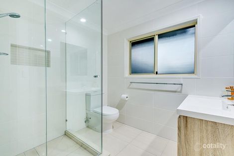 Property photo of 42 Lakeside Crescent Forest Lake QLD 4078