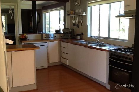 Property photo of 67 Timbara Crescent Surfside NSW 2536