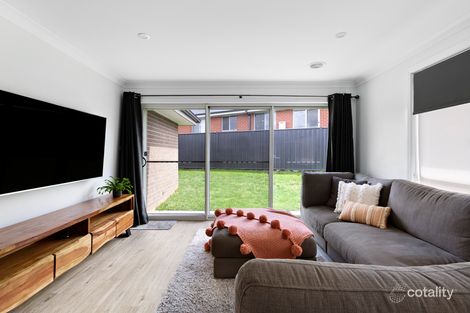 Property photo of 17 Stevenson Way Orange NSW 2800