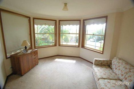 Property photo of 16 Willowin Close Green Point NSW 2251