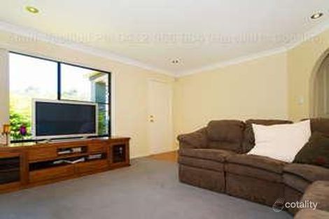 Property photo of 13 Birkenhead Crescent Forest Lake QLD 4078