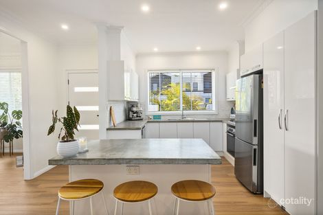 Property photo of 81 Parkes Street Oak Flats NSW 2529