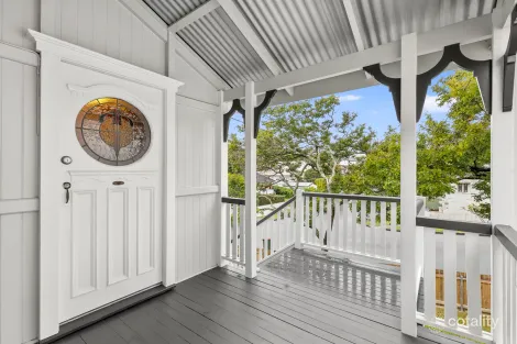 Property photo of 34 Pampling Street Camp Hill QLD 4152