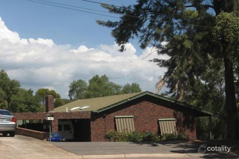 4 Pepper Tree Pkt, Valley View, SA 5093