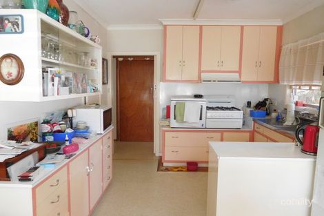 Property photo of 18 Fairless Street Shepparton VIC 3630