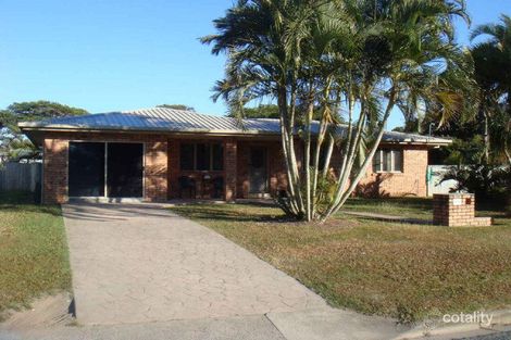 Property photo of 19 Bernborough Avenue Ooralea QLD 4740