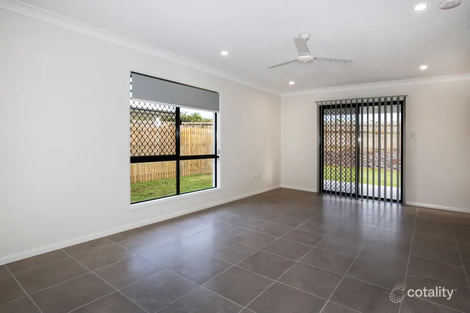Property photo of 43 Peak Circuit Cosgrove QLD 4818