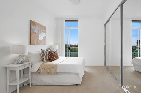 Property photo of 762/3 Baywater Drive Wentworth Point NSW 2127