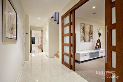 Property photo of 67 Millicent Avenue Bulleen VIC 3105