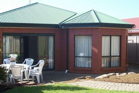 Property photo of 22 Oxford Circuit Newton SA 5074