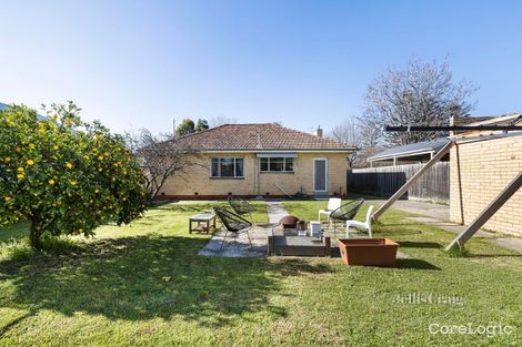 Property photo of 3 Sandra Grove Bentleigh VIC 3204