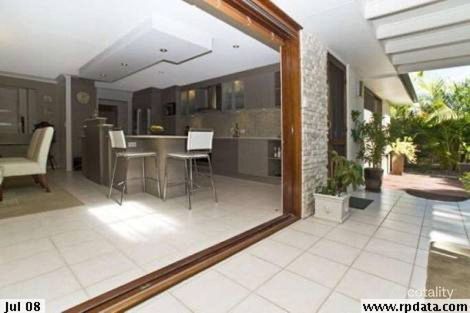 70 Volante Cres, Mermaid Waters, QLD 4218