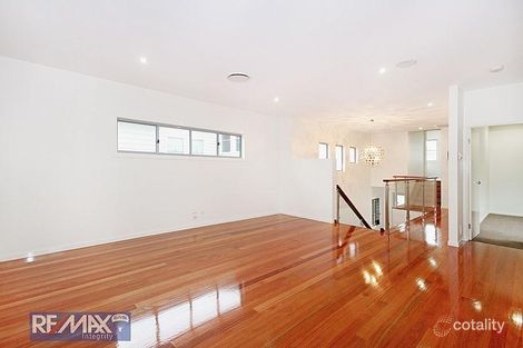 Property photo of 8 Highlands Street Wavell Heights QLD 4012