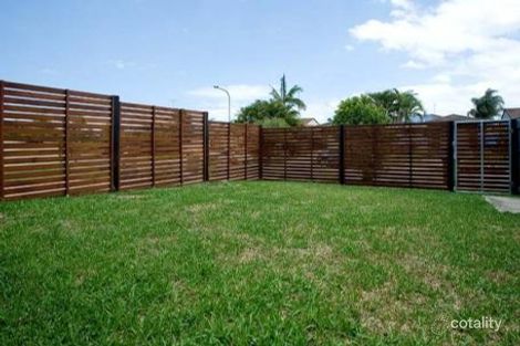 Property photo of 1/5 Wagtail Court Burleigh Waters QLD 4220