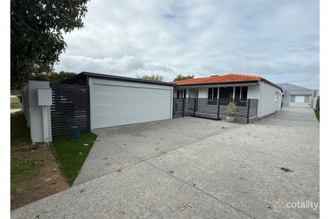 4 Cooper Rd, Morley, WA 6062