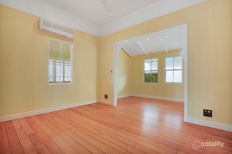 Property photo of 70 Victoria Terrace Greenslopes QLD 4120