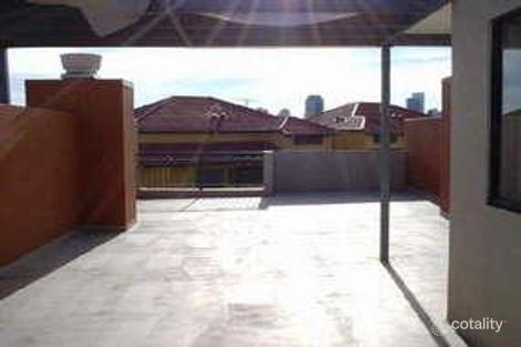 Property photo of 27/165 Sydney Street New Farm QLD 4005