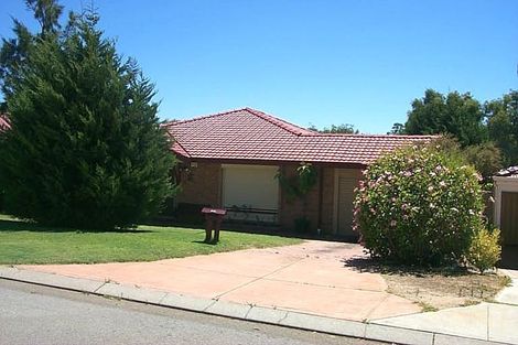Property photo of 36 Whitebread Way Leda WA 6170