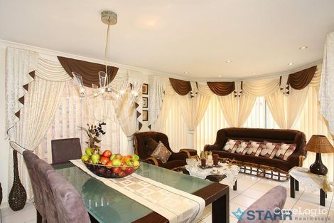 Property photo of 84 Horningsea Park Drive Horningsea Park NSW 2171