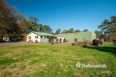 2919 Warburton Hwy, Wesburn, VIC 3799
