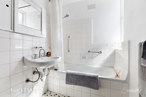 Property photo of 7/349-351 Orrong Road St Kilda East VIC 3183