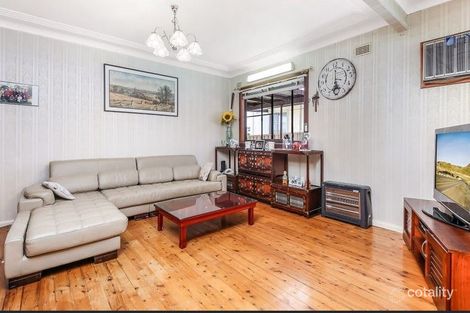 Property photo of 41 Gascoigne Road Birrong NSW 2143