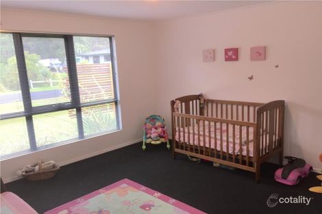 Property photo of 8 Kenelm Avenue Sisters Beach TAS 7321