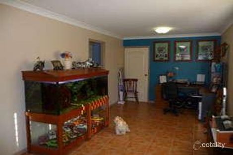 Property photo of 4 Schirmer Close Gracemere QLD 4702