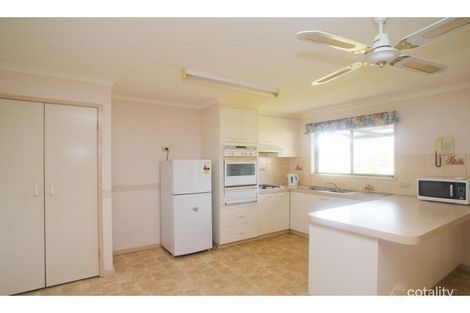 Property photo of 6 Daniel Drive Golden Square VIC 3555